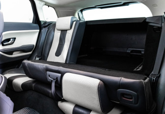 Подержанный автомобиль Land Rover Range Rover Evoque 2011 года (28 фото)