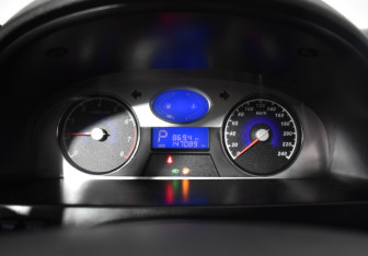 Подержанный автомобиль Geely Emgrand EC7 Sedan 2014 года (13 фото)