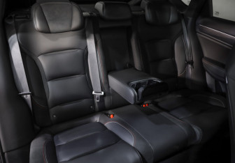 Подержанный автомобиль Geely Tugella 2023 года (30 фото)