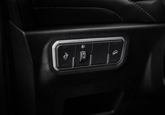 Подержанный автомобиль Haval F7 2019 года (15 фото)