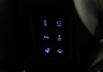 Подержанный автомобиль Toyota Land Cruiser Prado 2021 года (19 фото)