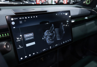 Подержанный автомобиль Zeekr X 2023 года (22 фото)