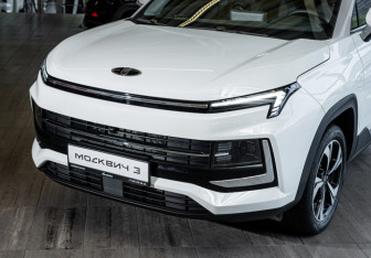 Новый Москвич 3 2024 (4 фото)