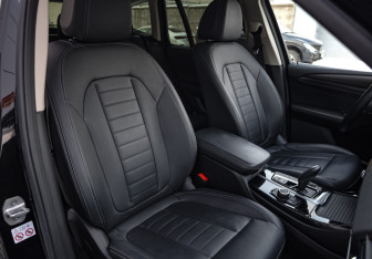 Подержанный автомобиль BMW X3 2020 года (25 фото)