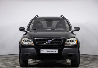 Подержанный автомобиль Volvo XC90 2002 года (2 фото)