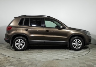 Подержанный автомобиль Volkswagen Tiguan 2014 года (4 фото)