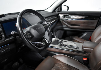 Подержанный автомобиль Exeed VX 2022 года (9 фото)