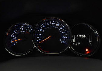 Подержанный автомобиль Renault Sandero 2019 года (21 фото)