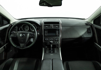 Подержанный автомобиль Mazda CX-9 2013 года (13 фото)