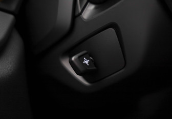 Подержанный автомобиль BMW X6 2022 года (19 фото)