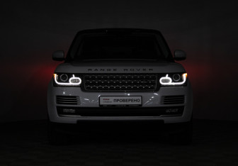Подержанный автомобиль Land Rover Range Rover 2015 года (33 фото)