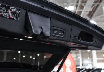 Подержанный автомобиль Volvo XC60 2019 года (26 фото)