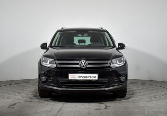 Подержанный автомобиль Volkswagen Tiguan 2016 года (2 фото)