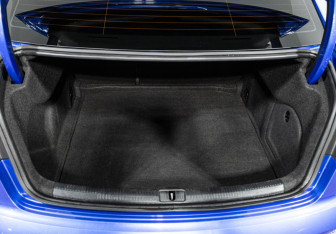 Подержанный автомобиль Audi A3 Sedan 2019 года (16 фото)