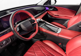 Подержанный автомобиль Exeed RX 2023 года (9 фото)