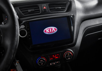 Подержанный автомобиль Kia Rio Sedan 2012 года (16 фото)