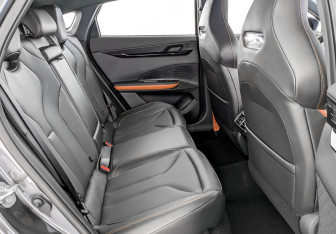 Новый Changan UNI-V 2024 (12 фото)