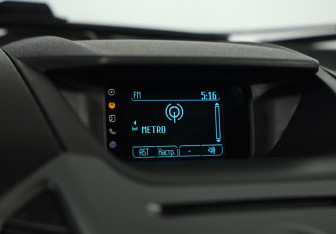 Подержанный автомобиль Ford EcoSport 2017 года (12 фото)