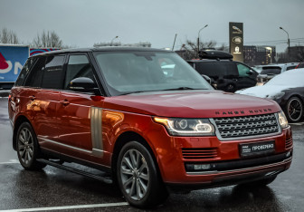 Подержанный автомобиль Land Rover Range Rover 2013 года (4 фото)