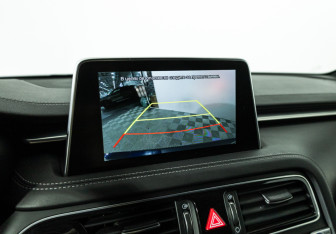 Подержанный автомобиль Genesis G70 2021 года (17 фото)