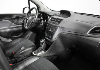 Подержанный автомобиль Opel Mokka 2013 года (13 фото)