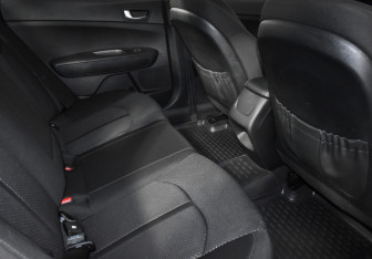 Подержанный автомобиль Kia Optima Sedan 2019 года (15 фото)