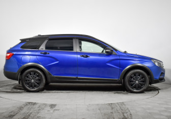 Подержанный автомобиль LADA (ВАЗ) Vesta Wagon 2020 года (4 фото)