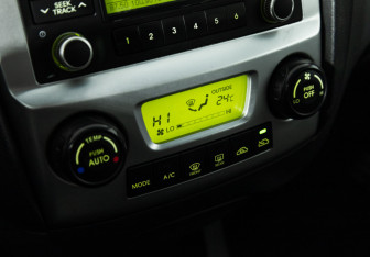 Подержанный автомобиль Kia Sportage 2010 года (15 фото)