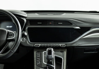 Подержанный автомобиль Geely Atlas Pro 2022 года (14 фото)