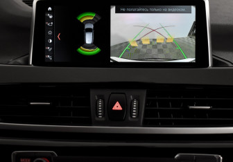 Подержанный автомобиль BMW X1 2020 года (19 фото)