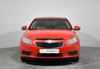 Подержанный автомобиль Chevrolet Cruze Hatchback 2012 года (2 фото)