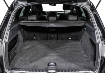 Подержанный автомобиль Mercedes-Benz GLC Coupe 2019 года (25 фото)