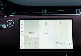 Новый Land Rover Range Rover Evoque 2025 (16 фото)