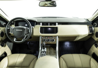 Подержанный автомобиль Land Rover Range Rover Sport 2016 года (13 фото)