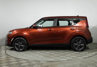 Подержанный автомобиль Kia Soul 2021 года (8 фото)