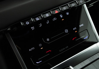 Подержанный автомобиль Chery Tiggo 7 Pro Max 2023 года (18 фото)