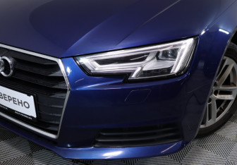 Подержанный автомобиль Audi A4 Sedan 2018 года (10 фото)