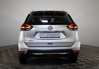 Подержанный автомобиль Nissan X-Trail 2020 года (6 фото)