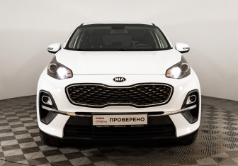 Подержанный автомобиль Kia Sportage 2020 года (2 фото)
