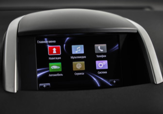 Подержанный автомобиль Renault Koleos 2013 года (14 фото)