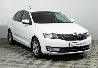 Подержанный автомобиль Skoda Rapid Liftback 2016 года (3 фото)