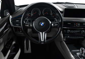 Подержанный автомобиль BMW X6 M 2017 года (19 фото)