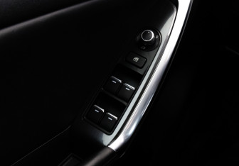 Подержанный автомобиль Mazda CX-5 2015 года (16 фото)