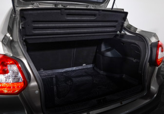 Подержанный автомобиль LADA (ВАЗ) Granta Hatchback 2020 года (23 фото)