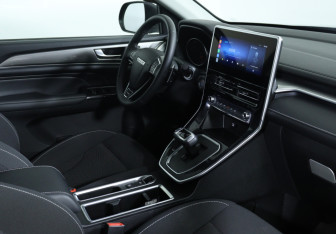 Подержанный автомобиль Haval M6 2024 года (16 фото)