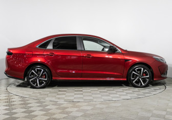 Подержанный автомобиль Kaiyi E5 2023 года (4 фото)