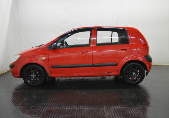 Подержанный автомобиль Hyundai Getz 2007 года (8 фото)