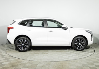Подержанный автомобиль Haval Jolion 2022 года (4 фото)
