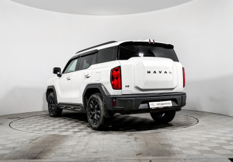 Подержанный автомобиль Haval H3 2024 года (7 фото)