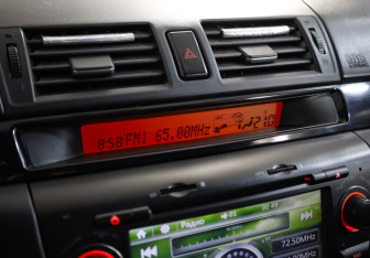 Подержанный автомобиль Mazda 3 Sedan 2008 года (14 фото)